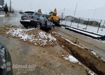 Tomislavgrad: Vozač proletio u zatvorenu ulicu