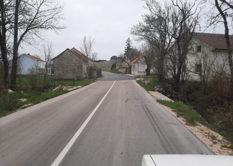 Posušje: Novi asfalt na više lokacija u Rakitnu, najavljeni i novi radovi