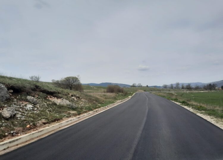 Posušje: Novi asfalt na više lokacija u Rakitnu, najavljeni i novi radovi