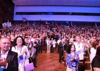 Tisuće ljudi na svečanosti povodom stote obljetnice rođenja prvog hrvatskog predsjednika dr. Franje Tuđmana