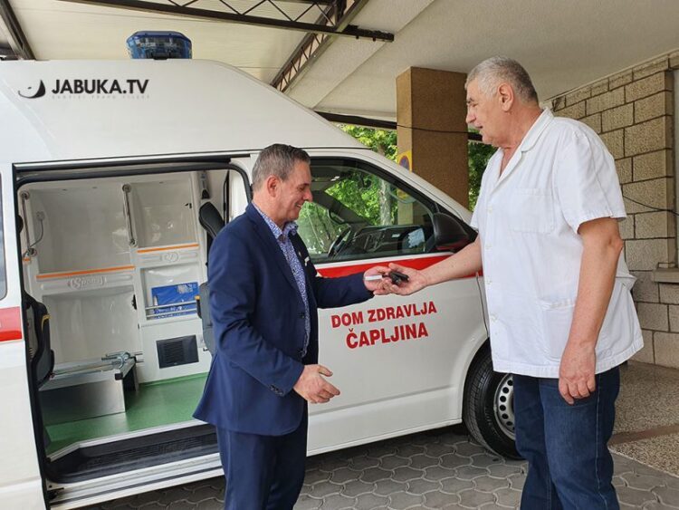 Dom zdravlja Čapljina dobio novo vozilo hitne pomoći
