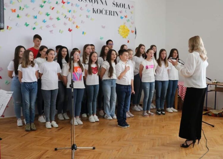 Osnovna škola Kočerin proslavila svoj dan