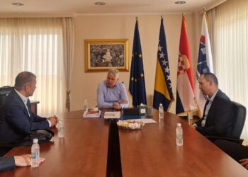 Čović: Mladim liječnicima se mora osigurati standard da bi ostali ovdje