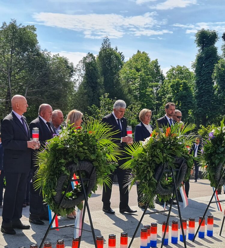 Čović i izaslanstvo HDZ-a BiH na obilježavanju 100. obljetnice rođenja dr. Franje Tuđmana u Zagrebu