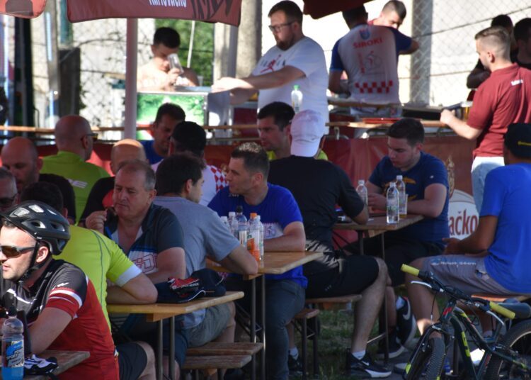 Prvo izdanje biciklističke vožnje “Blato na dva točka” opravdalo očekivanja