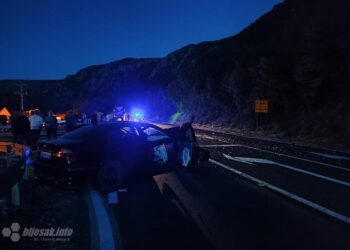 Teška prometna nesreća u Žitomisliću: Ozlijeđeno više osoba, promet obustavljen