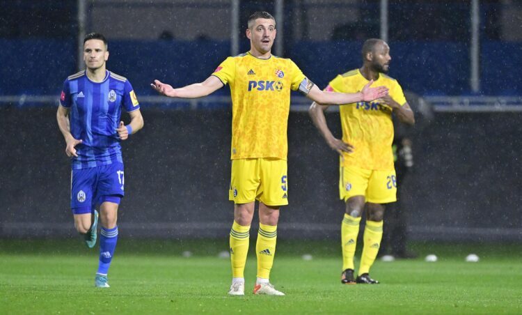 Dinamo odigrao neriješeno s Lokomotivom