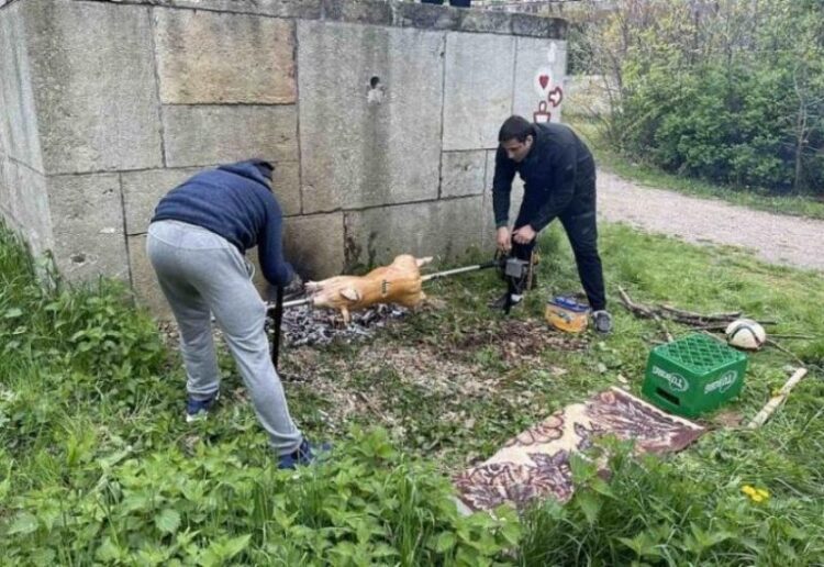 Proslava praznika rada: Spomenik iskoristili kao zaklon za ražanj