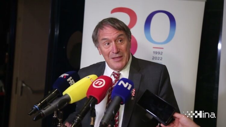 Galbraith: Međunarodna zajednica je devedesetih pogriješila jer nije spriječila rat