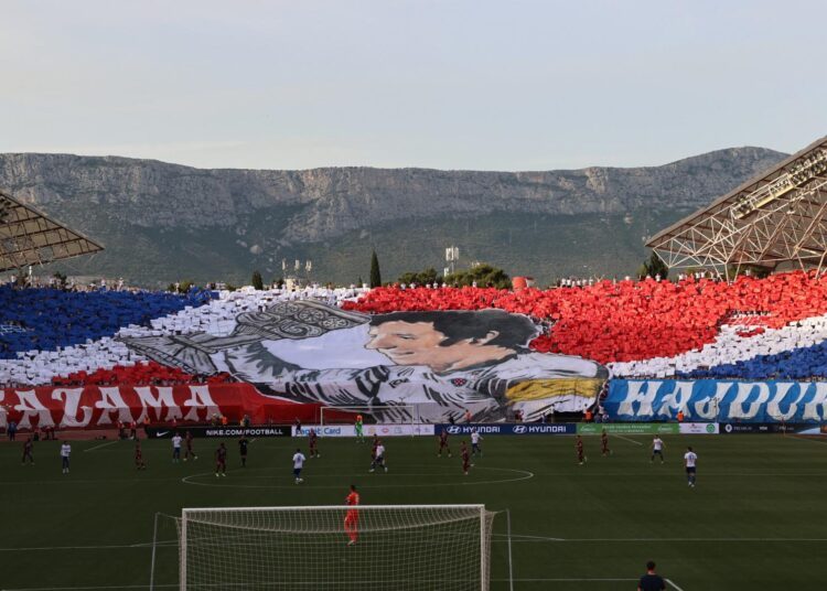 Veliko slavlje na Poljudu: Hajduk svladao Rijeku i osvojio Kup