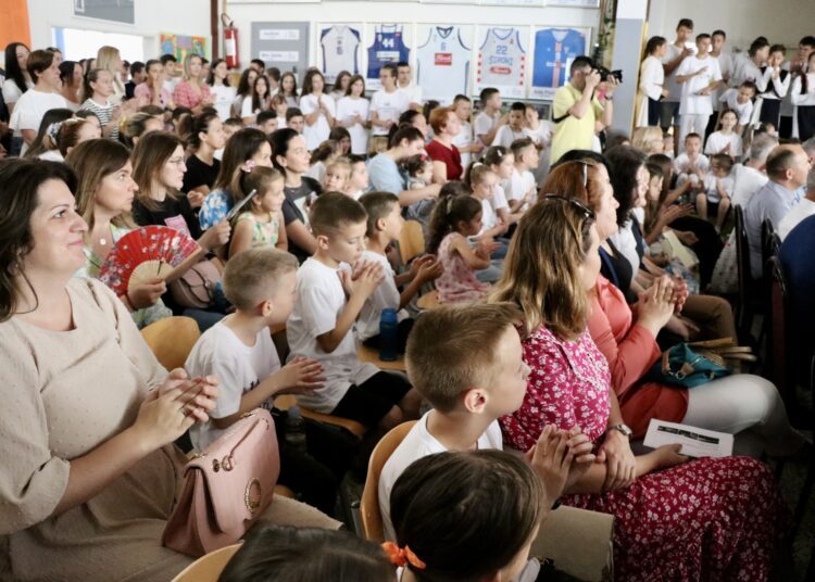 U Biogracima obilježeno 140 godina školstva na Blatu i 50 godina OŠ Biograci