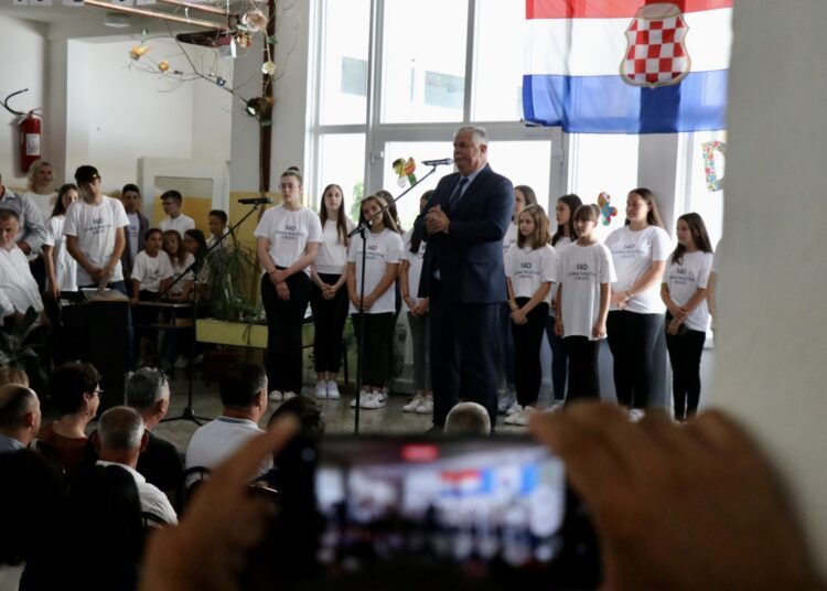 U Biogracima obilježeno 140 godina školstva na Blatu i 50 godina OŠ Biograci