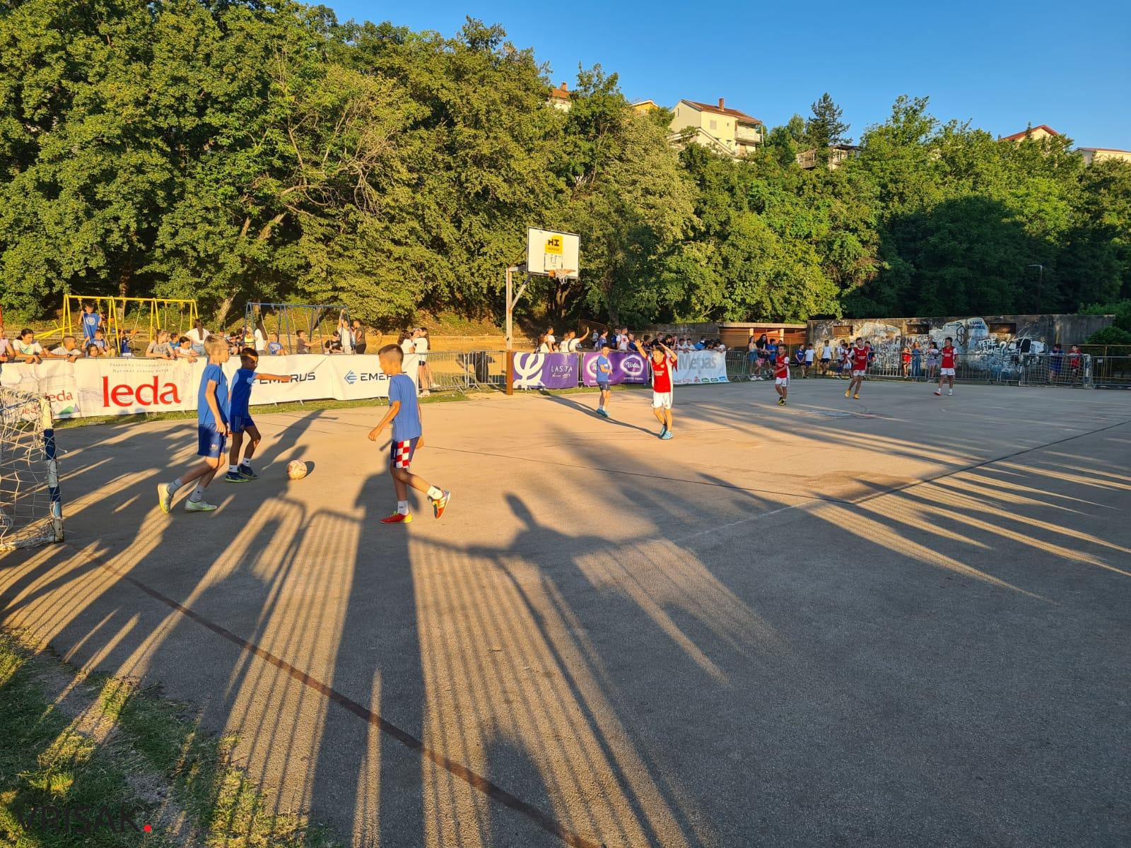 Široki Brijeg: “Ulica protiv ulice” privukla tisuće igrača i navijača