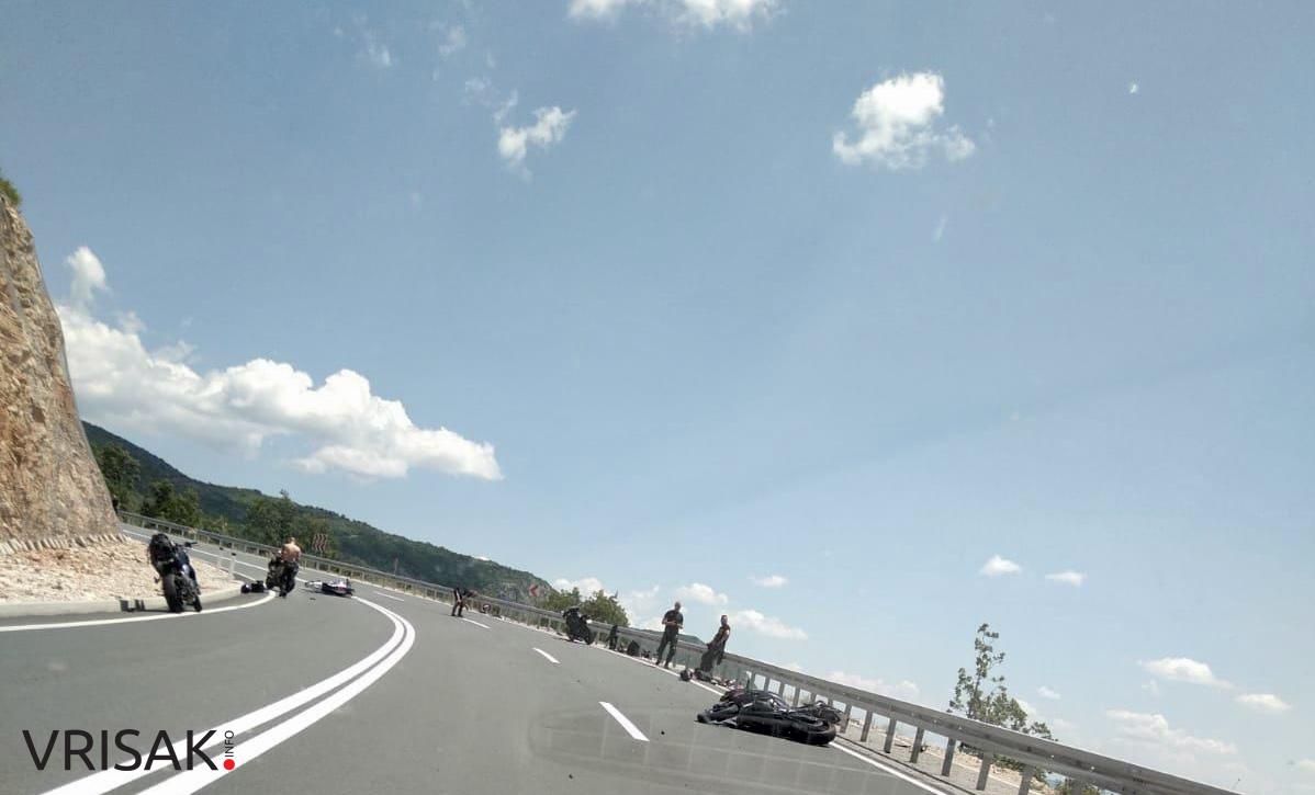 U prometnoj nesreći u mjestu Vranić ozlijeđeno više motociklista