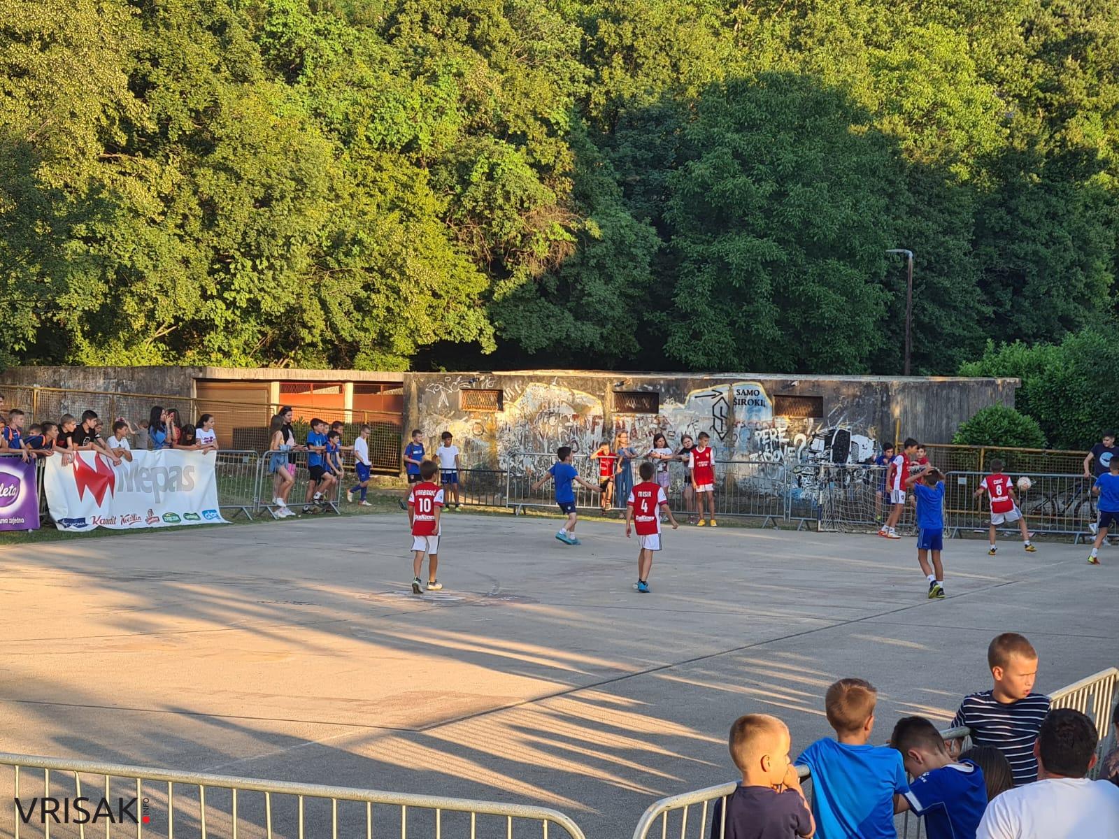 Široki Brijeg: “Ulica protiv ulice” privukla tisuće igrača i navijača