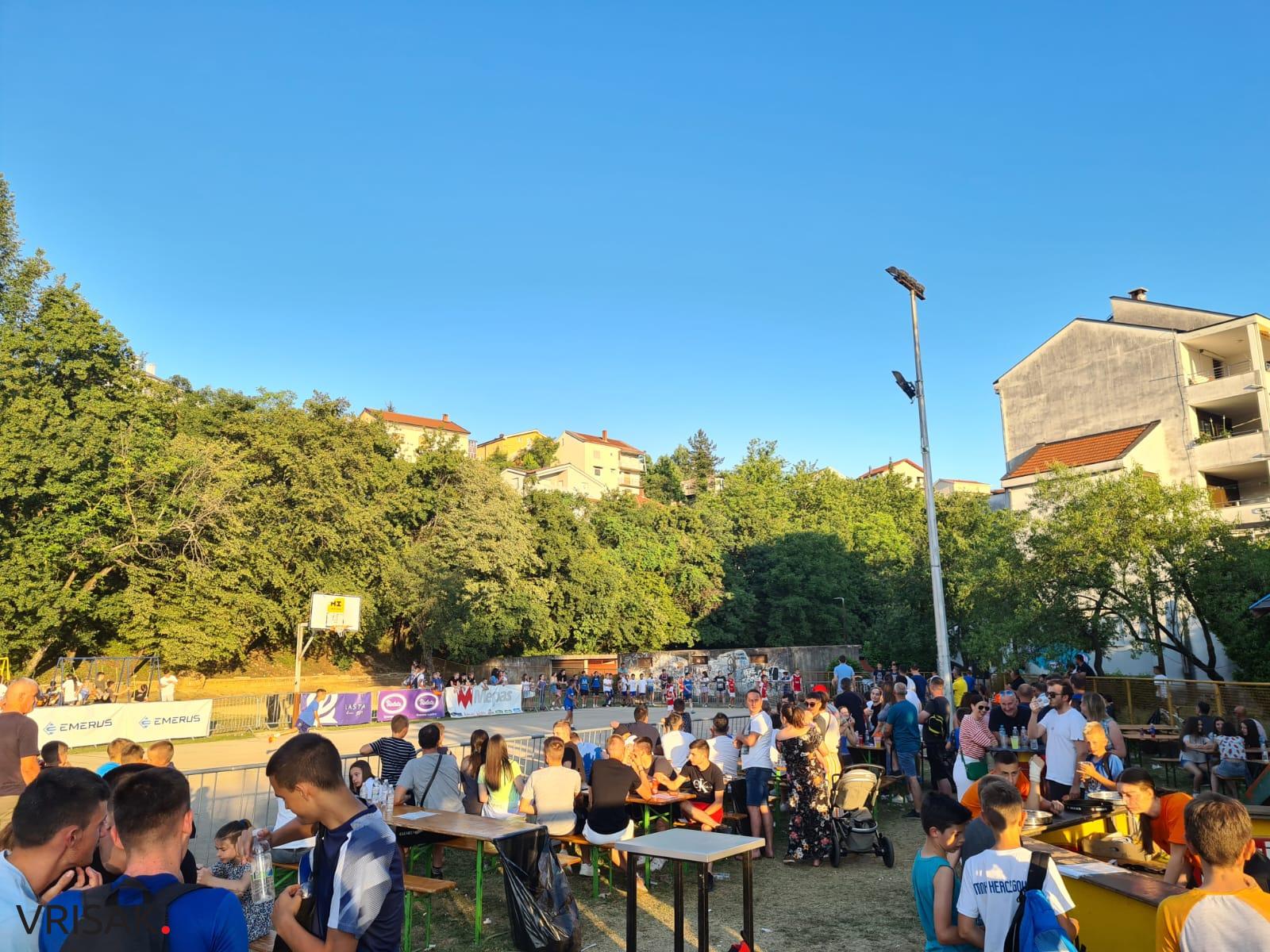 Široki Brijeg: “Ulica protiv ulice” privukla tisuće igrača i navijača