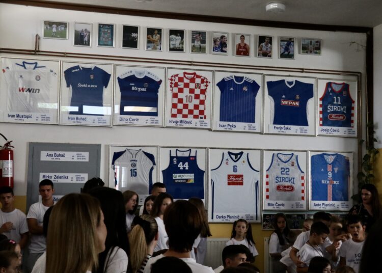 U Biogracima obilježeno 140 godina školstva na Blatu i 50 godina OŠ Biograci