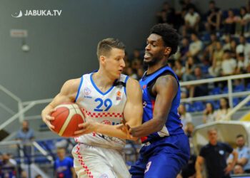 Široki propustio priliku za 12. titulom prvaka