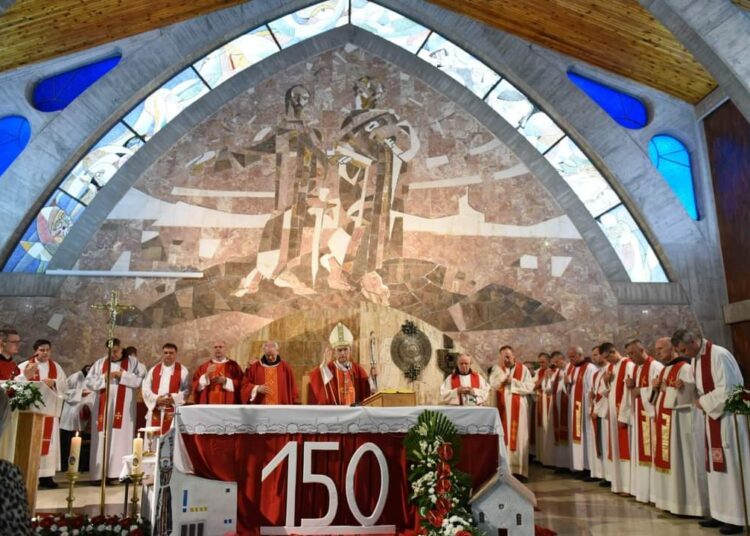 Kočerin proslavio 150 godina župe i Petrovdan (FOTO)