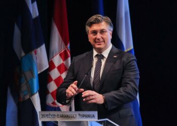 Plenković: Do kraja mandata bit će završena autocesta koja povezuje hrvatsko-mađarsku granicu s BiH