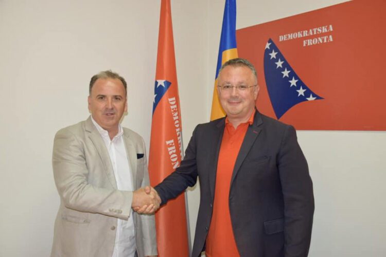 DF dobio novo šovinističko “pojačanje” – stranci pristupio Sanel Kajan