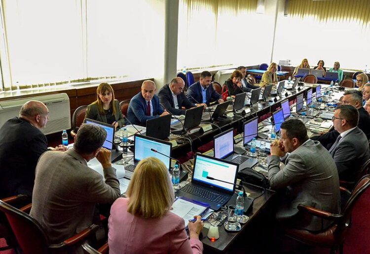 Upravljanje dugom ključna reforma u Federaciji