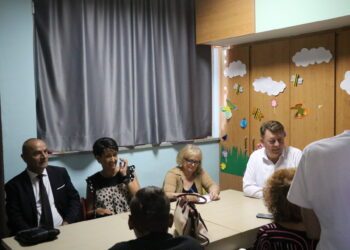 Predsjednik Vlade ŽZH Zdenko Ćosić i ministri posjetili Kutak sreće