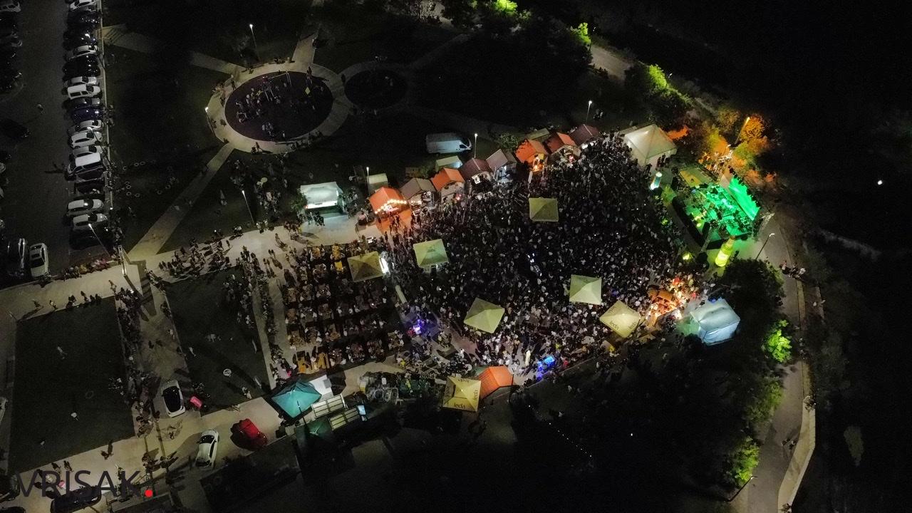 Odlična večer na SFF-u, publika uživala u nastupu Nene Belana i vrhunskoj hrani