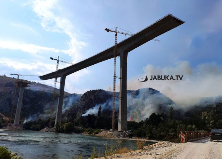 Opet izbio veći požar između Čapljine i Čitluka