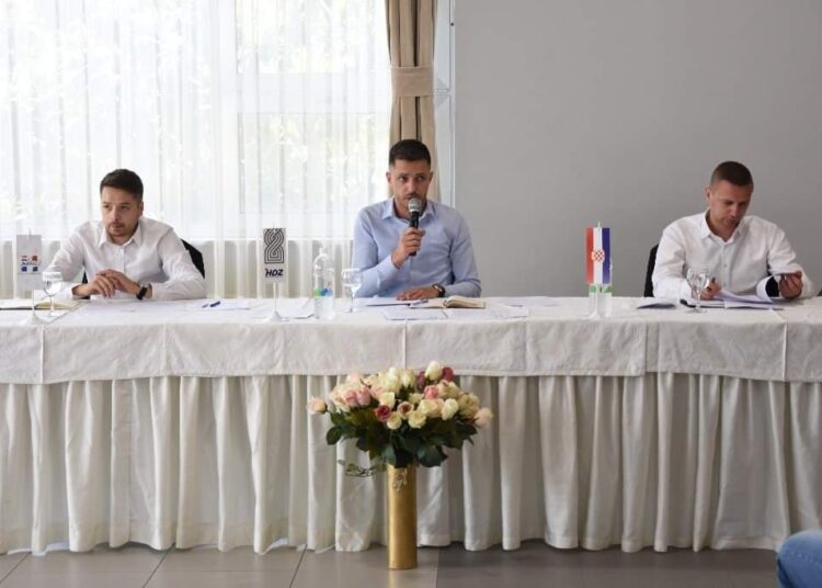 Predsjedništvo i Središnji odbor Mladeži HDZ BiH zasjedali u Čitluku