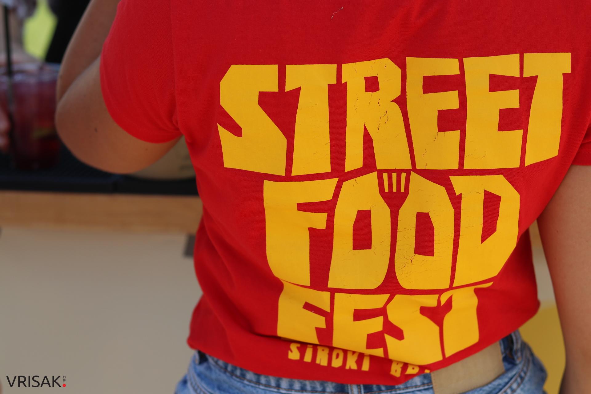 Street Food Fest prvu večer okupio veliki broj posjetitelja, donosimo fotografije