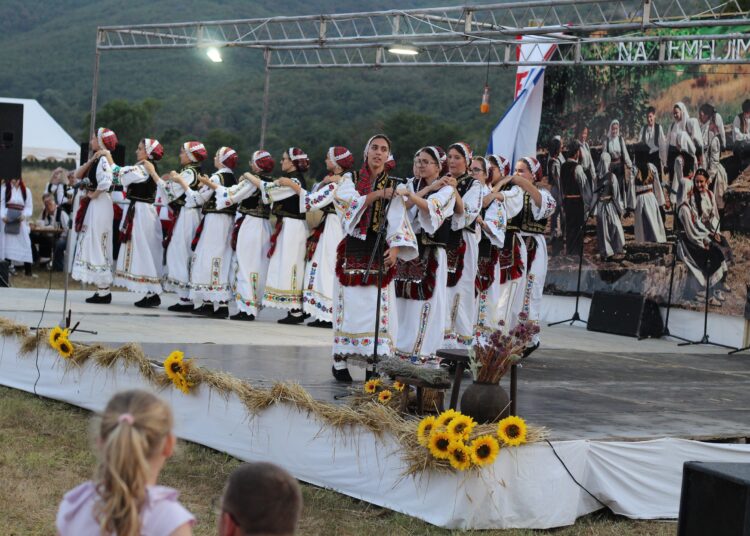 U Mokrom održana tradicionalna manifestacija “Na temeljima bazilike naše”