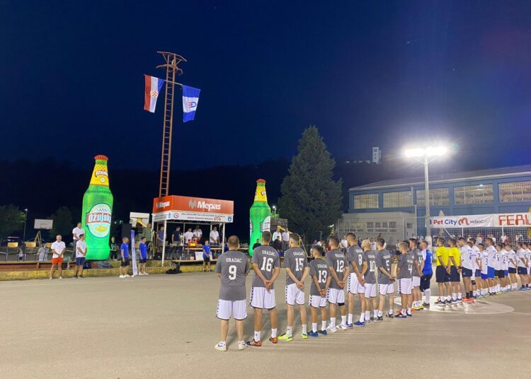 Svečano otvorena Malonogometna liga mjesnih zajednica Grada Širokog Brijega