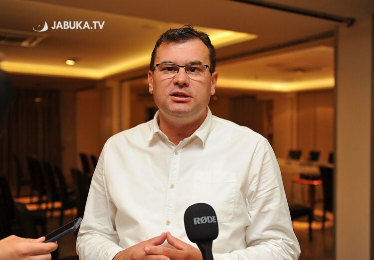 Dario Knezović ostaje na čelu Skupštine NK Široki Brijeg, najvažnije pozicije idu na javni natječaj