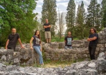 Bend Terra Slaves posvetio pjesmu Divi Grabovčevoj