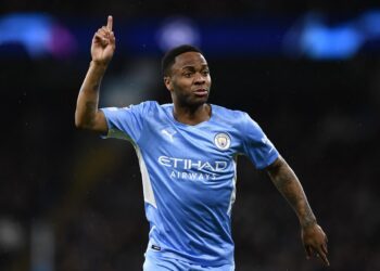 Sterling i službeno novi član Chelseaja