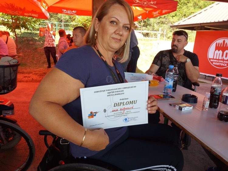 Ona je druga sam žena invalid na svijetu koja je ronila ispod leda