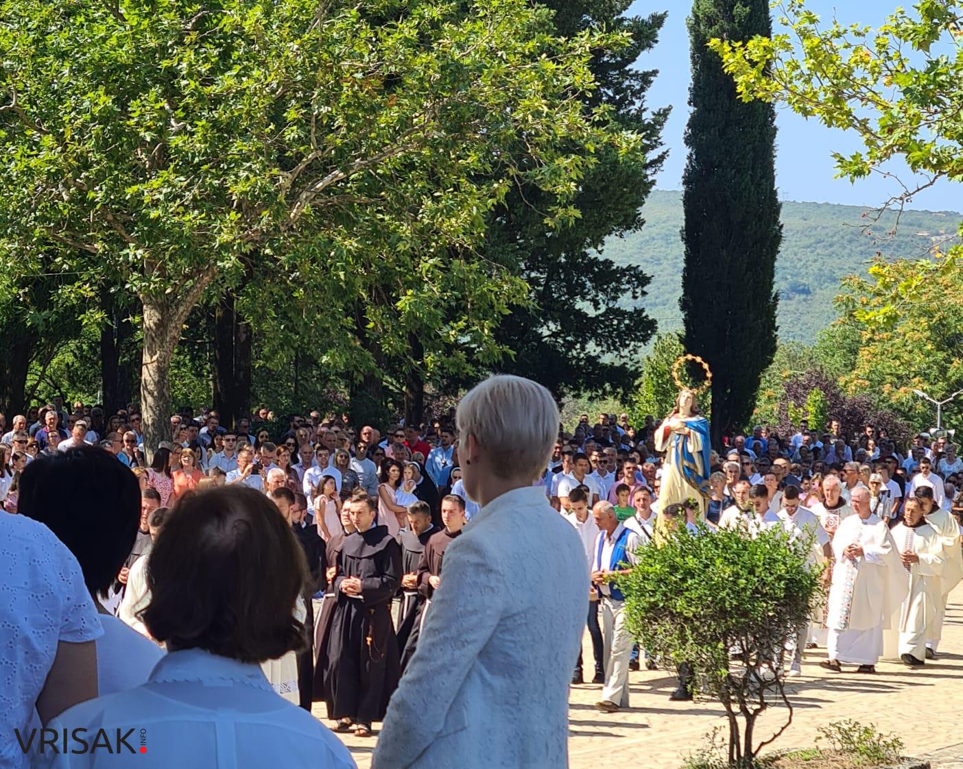 Široki Brijeg: Provincijal fra Jozo Grbeš predvodio svečanu svetu misu na Gospojinu