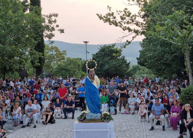 “Djeca – Božji dar” tema četvrte Devetnice na Širokom Brijegu