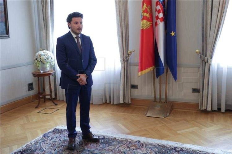 Tri mjeseca od njenog izbora pala crnogorska Vlada Dritana Abazovića