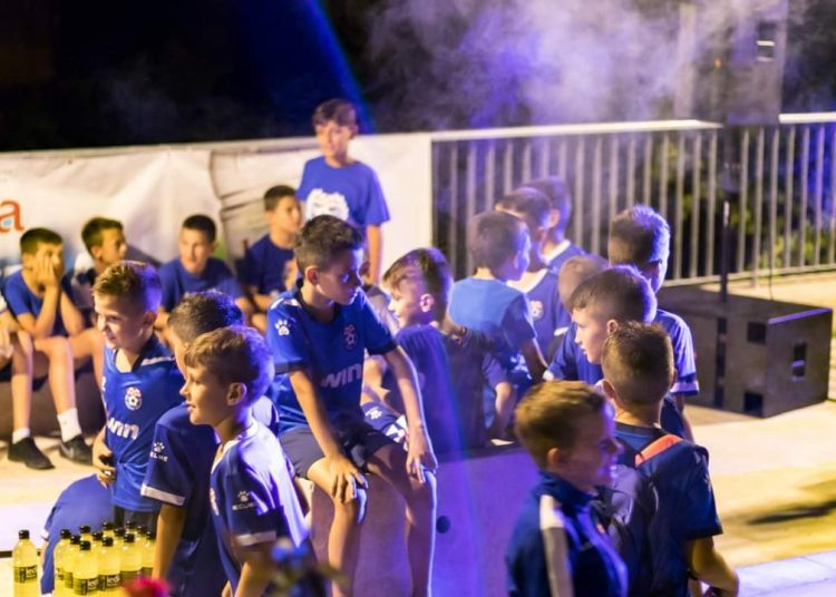 Druženje igrača Širokog s navijačima prošlo u odličnoj atmosferi