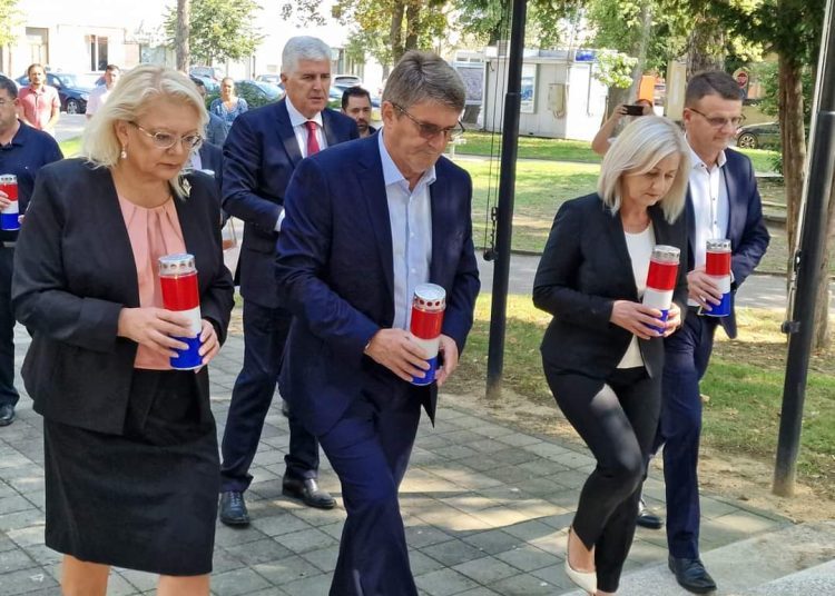 Diljem BiH obilježava se 29. obljetnice utemeljenja Hrvatske Republike Herceg Bosne