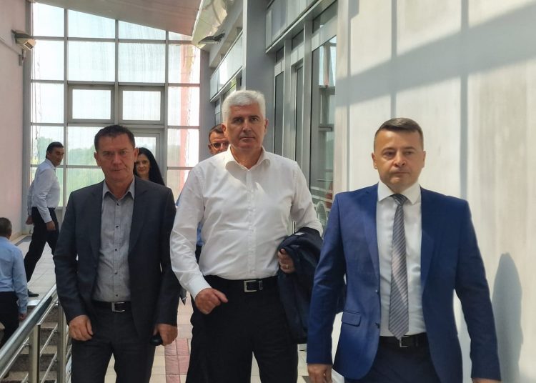 Čović u posjeti Odžaku i Domaljevcu: Nastavit ćemo pružati podršku projektima općina u Posavini