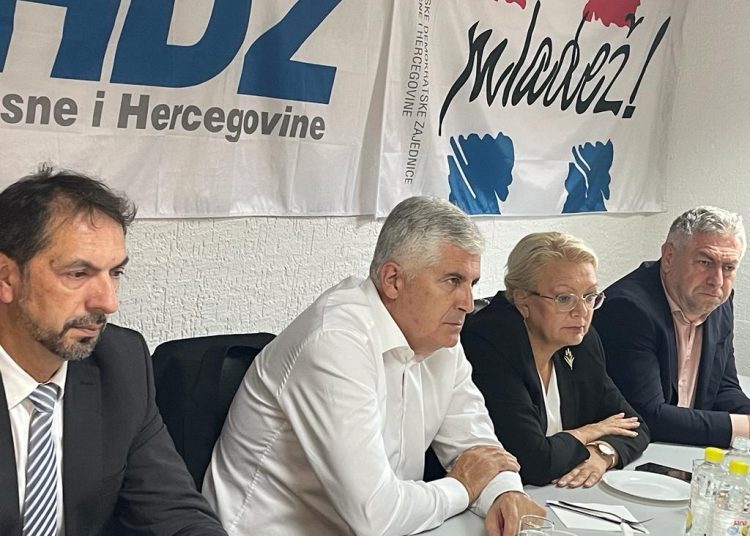 Čović u Fojnici: Siguran sam da će opći rezultat biti odličan