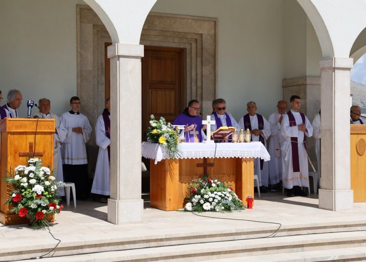 Krišto na Bilima: Na istini i pravdi i međusobnom uvažavanju naših različitosti gradimo našu budućnost u našoj domovini BiH