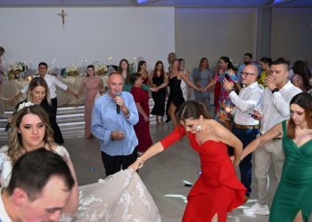 Mate Bulić nakon borbe za život nastupio na tri vjenčanja u Hercegovini