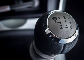 Ovo su vozačke greške koje mogu ozbiljno oštetiti mjenjač