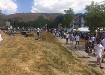 Tomislavgrad: Blagdan Velike Gospe obilježen u marijanskim svetištima Seonici i Prisoju