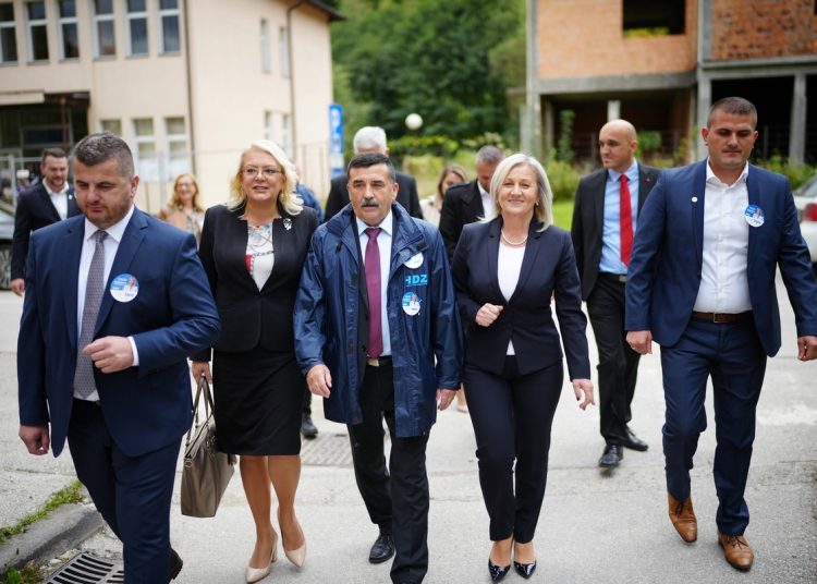 Borjana Krišto u Novom Travniku: Izborimo se za bolji položaj, za bolji život svakog čovjeka na ovom prostoru