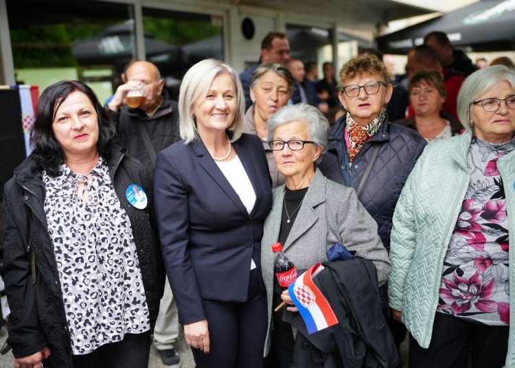 Borjana Krišto u Novom Travniku: Izborimo se za bolji položaj, za bolji život svakog čovjeka na ovom prostoru